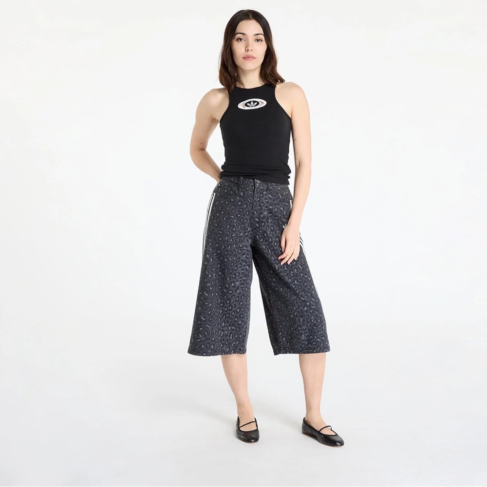 Adidas Black Patterned Culottes with White Stripes - Picture 6 of 7